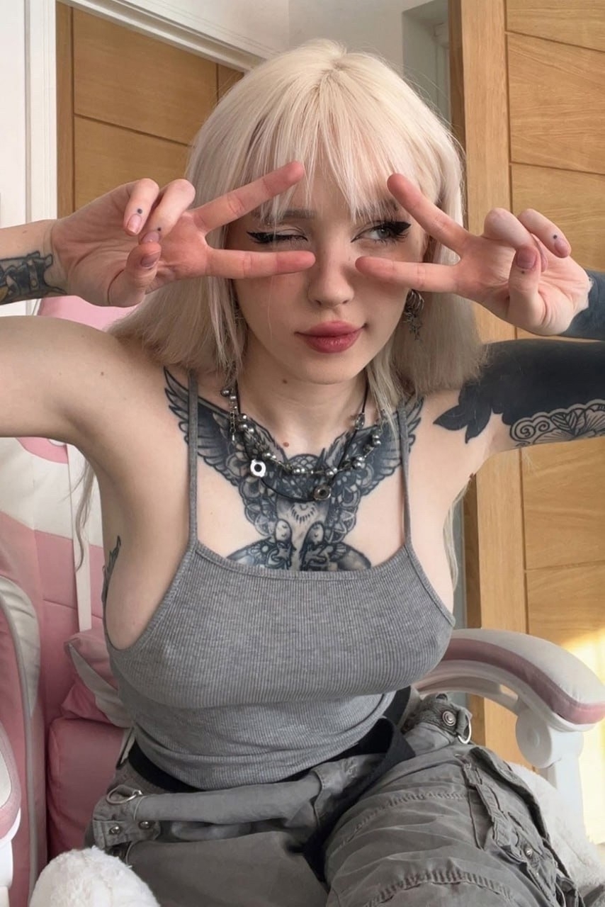 Александра - Фото 1